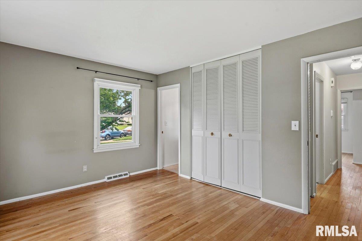 124 Nottingham Road Springfield, IL 62704 - Photo 14 of 38