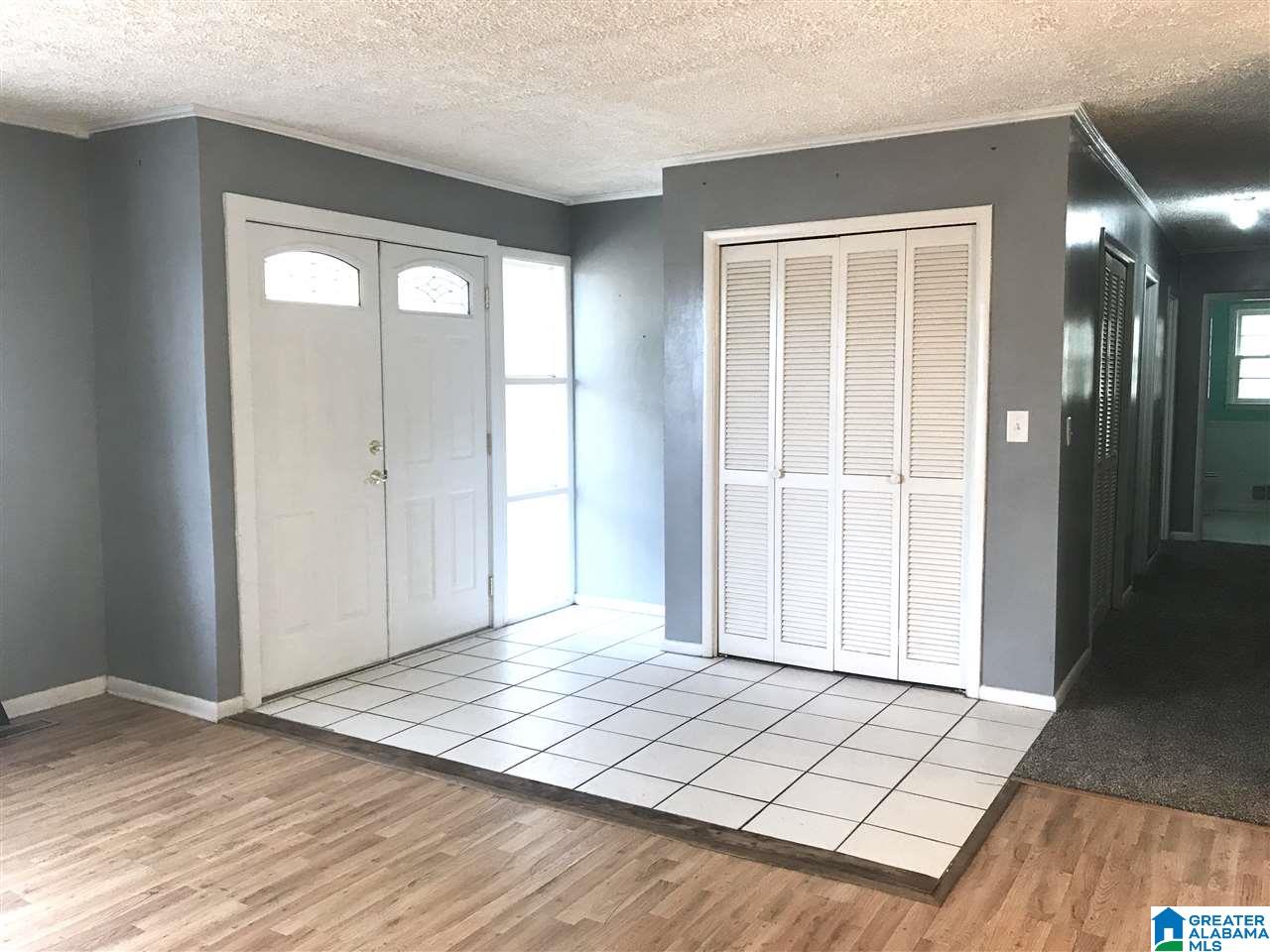 312 Valley Road Weaver, AL 36277 - Photo 4 of 46