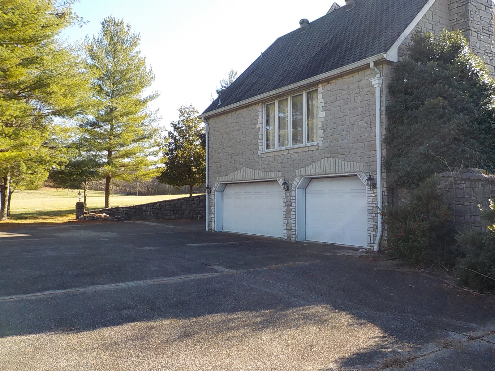 2185 Cages Bend Road Gallatin, TN 37066 - Photo 2 of 32 Gallery Image 2