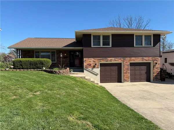 $297,000 | 309 Bowman Drive, Fairborn, OH 45324