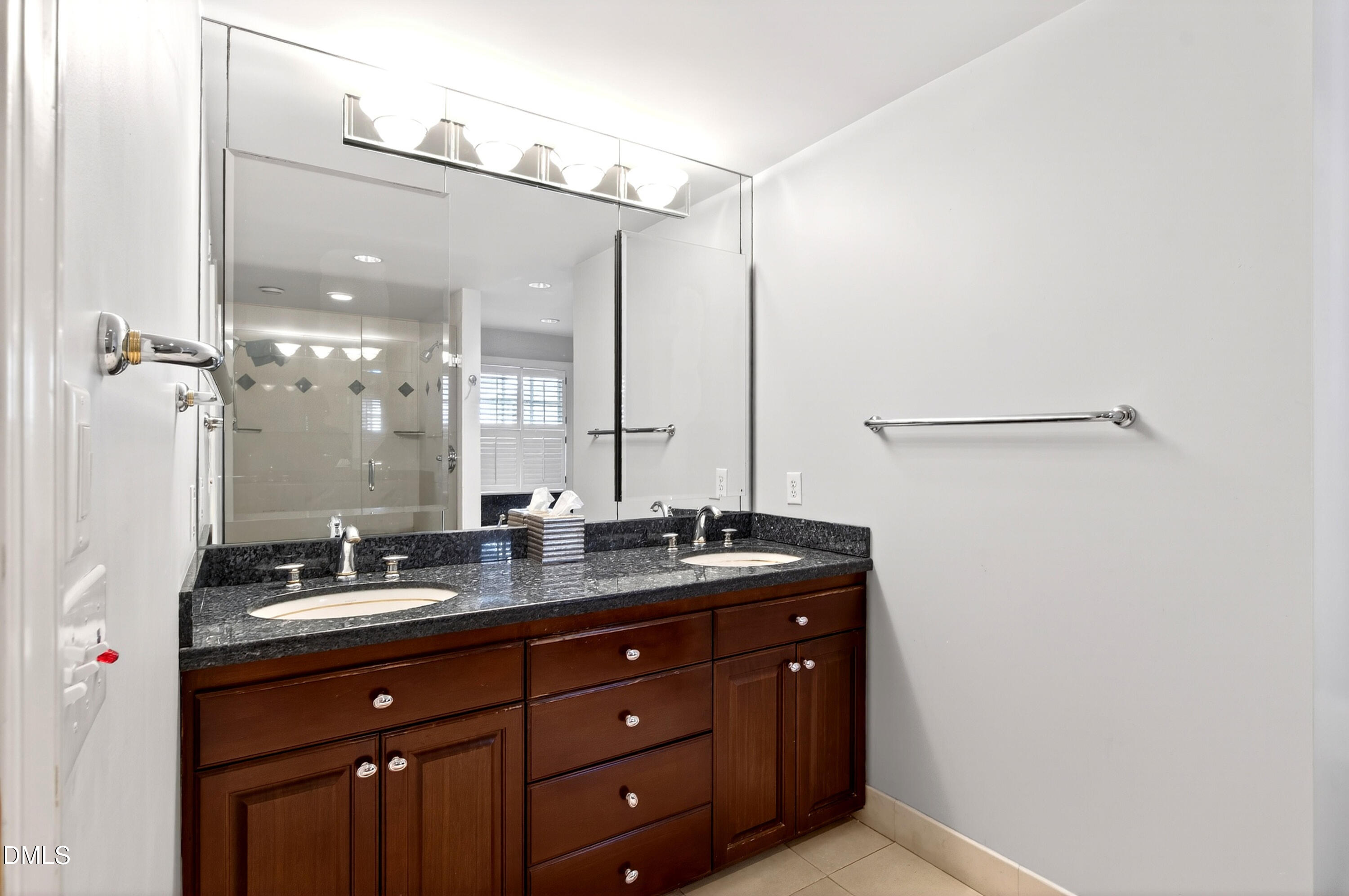 325 Buncombe Street Raleigh, NC 27609 - Photo 34 of 88 Buncombe (15)