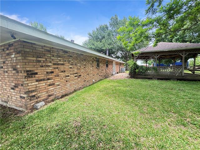 316 East Woodlawn Ranch Road Houma, LA 70363 - Photo 23 of 26