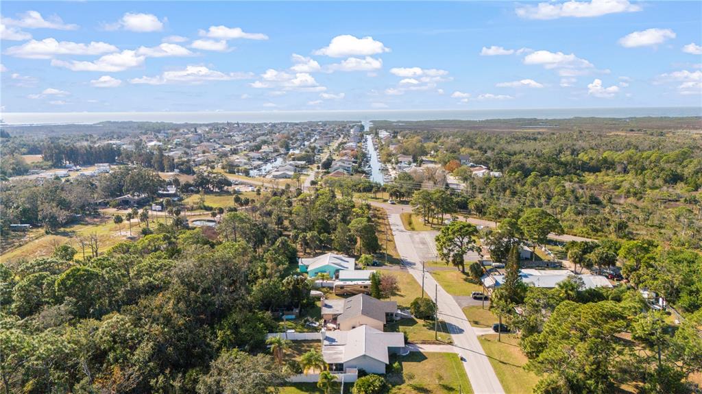 7840 Gulf Way Hudson, FL 34667 - Photo 42 of 44 an aerial view of multiple house
