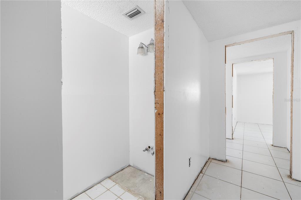 7840 Gulf Way Hudson, FL 34667 - Photo 8 of 44