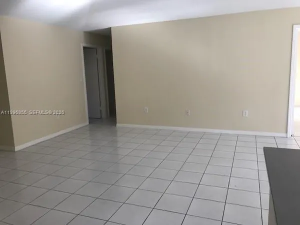 $3,200 | 19712 Northwest 82nd Place, Hialeah, FL 33015