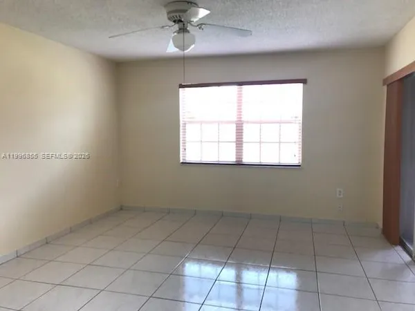 $3,200 | 19712 Northwest 82nd Place, Hialeah, FL 33015