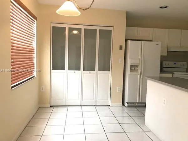 $3,200 | 19712 Northwest 82nd Place, Hialeah, FL 33015