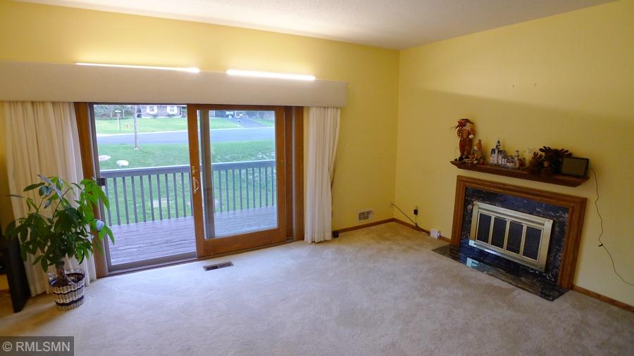 10338 Berkshire Road Bloomington, MN 55437 - Photo 4 of 25 Gallery Image 4