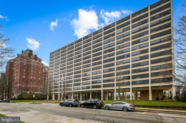 $225,000 | 4000 North Charles Street, Unit 401, Baltimore, MD 21218