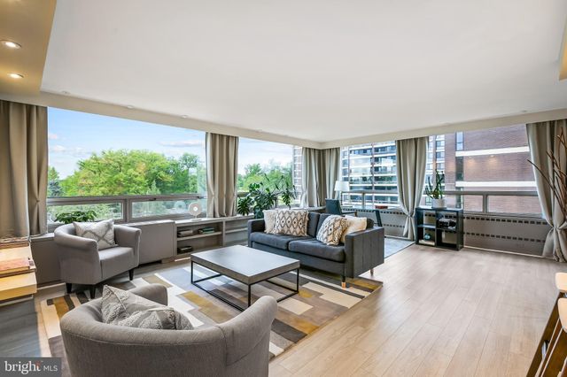 $225,000 | 4000 North Charles Street, Unit 401, Baltimore, MD 21218