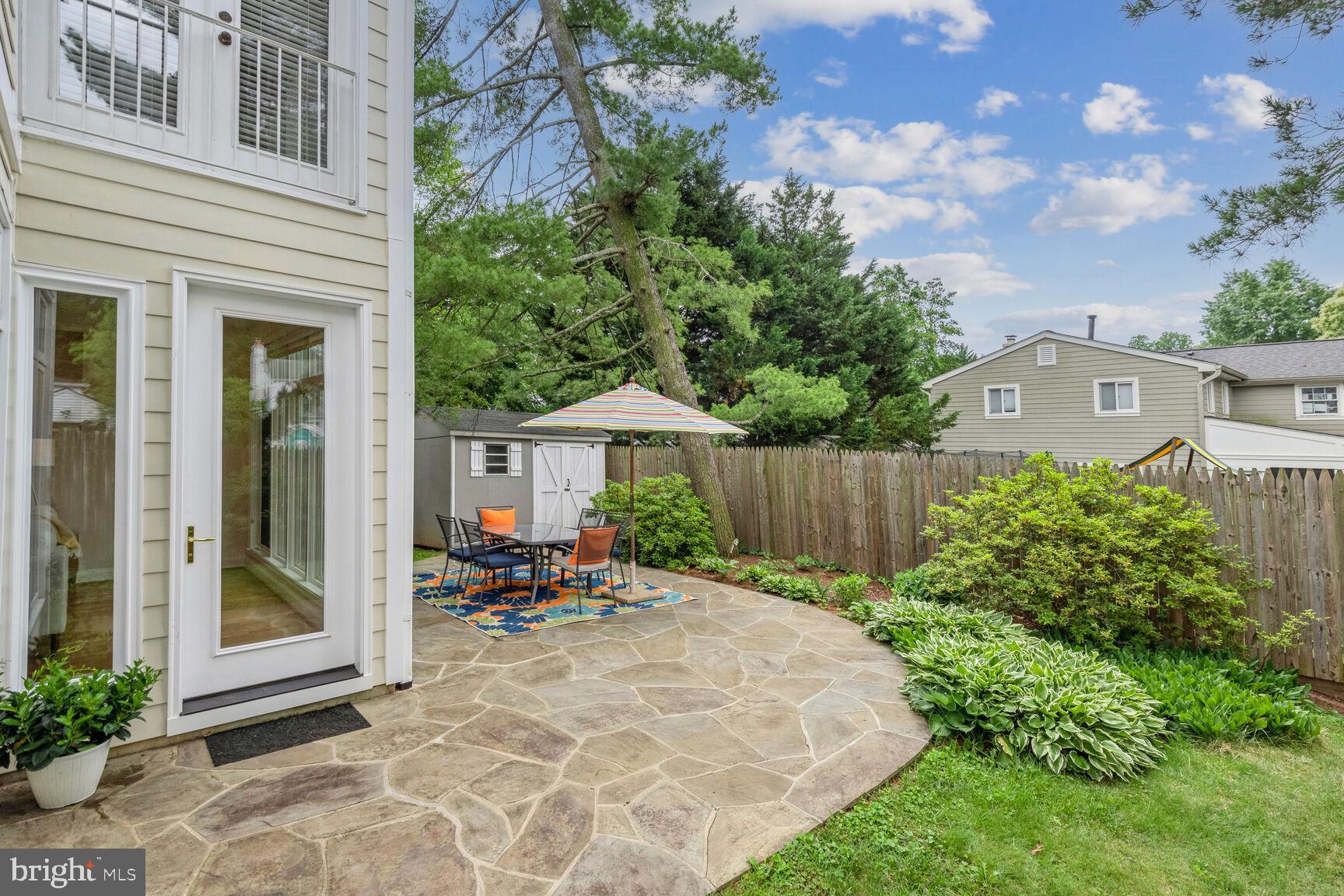 4918 Redford Road Bethesda, MD 20816 - Photo 27 of 32