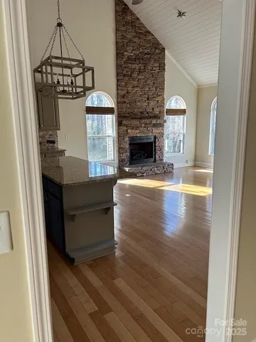 $525,000 | 209 Falcon Crest Way, Pickens, SC 29671