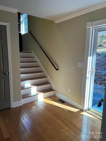 $525,000 | 209 Falcon Crest Way, Pickens, SC 29671