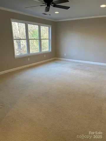 $525,000 | 209 Falcon Crest Way, Pickens, SC 29671