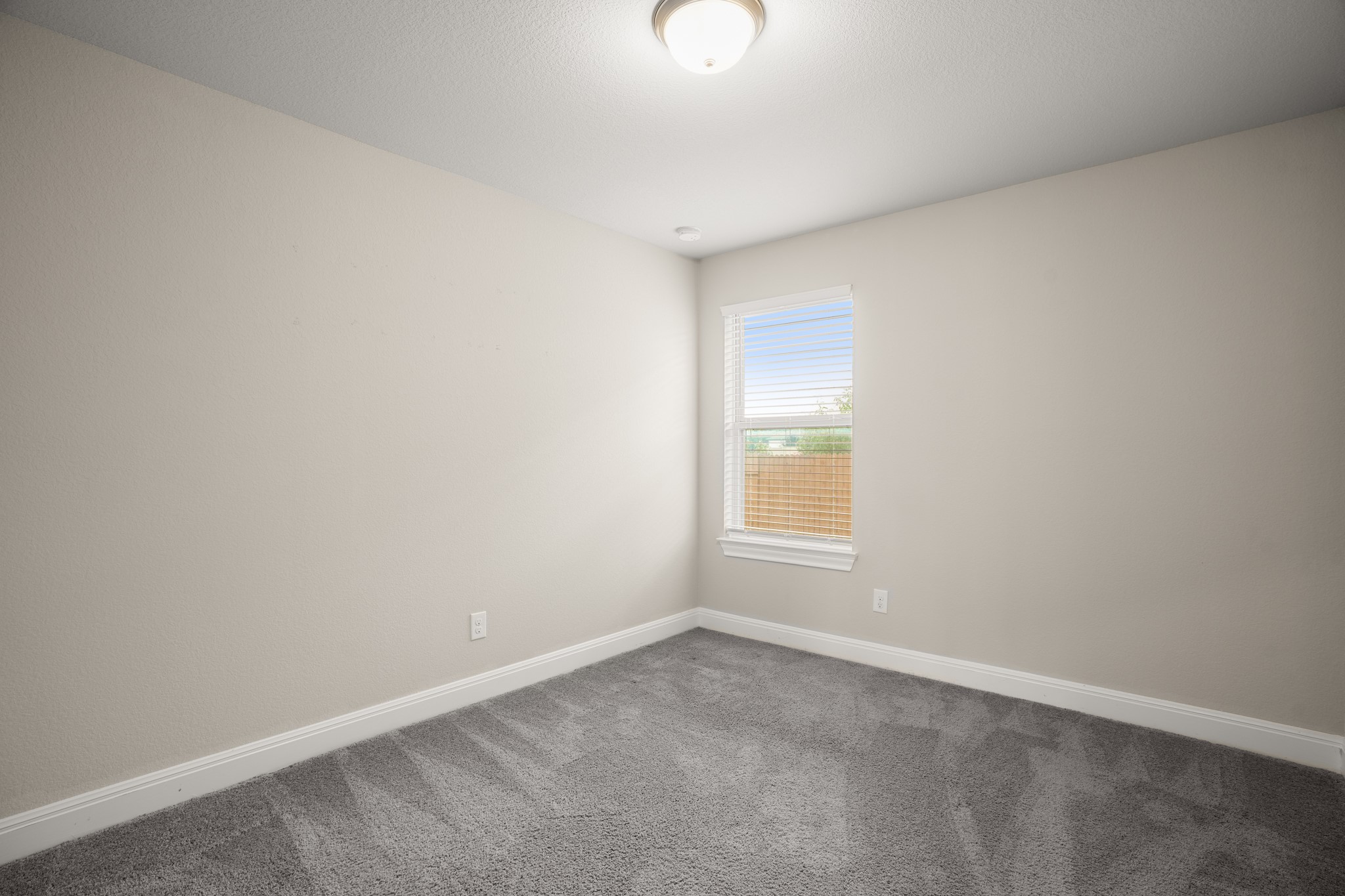 2209 Hat Bender Loop Round Rock, TX 78664 - Photo 17 of 25 an empty room with a window