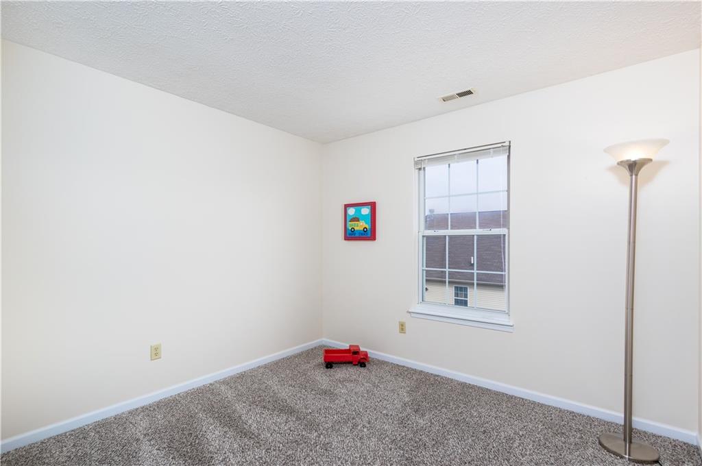 14929 Oak Road Carmel, IN 46033 - Photo 15 of 25
