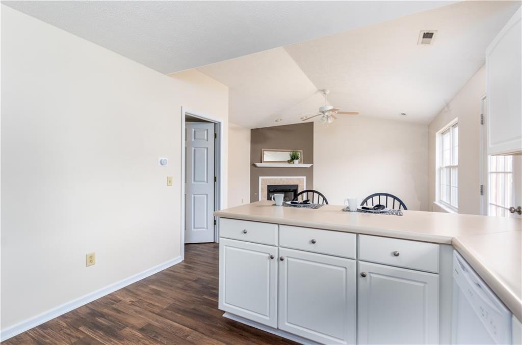 14929 Oak Road Carmel, IN 46033 - Photo 7 of 25