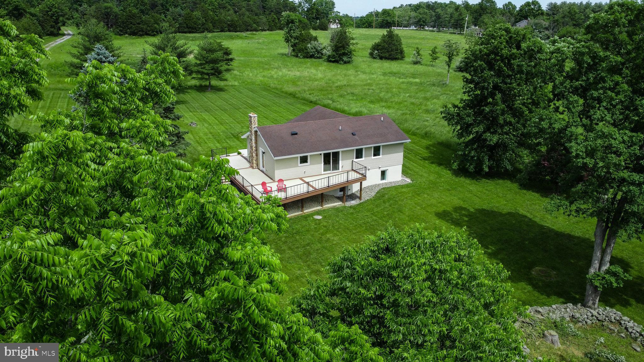 1910 Bullfrog Road Fairfield, PA 17320 - Photo 8 of 100
