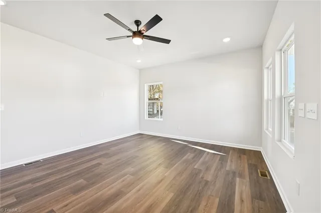 $259,900 | 234 Foster Street, Burlington, NC 27217