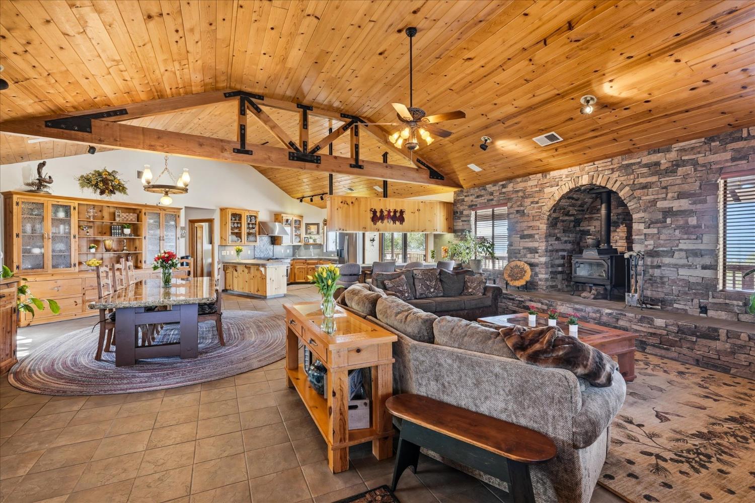 33393 Barn Owl Road Raymond, CA 93653 - Photo 10 of 71