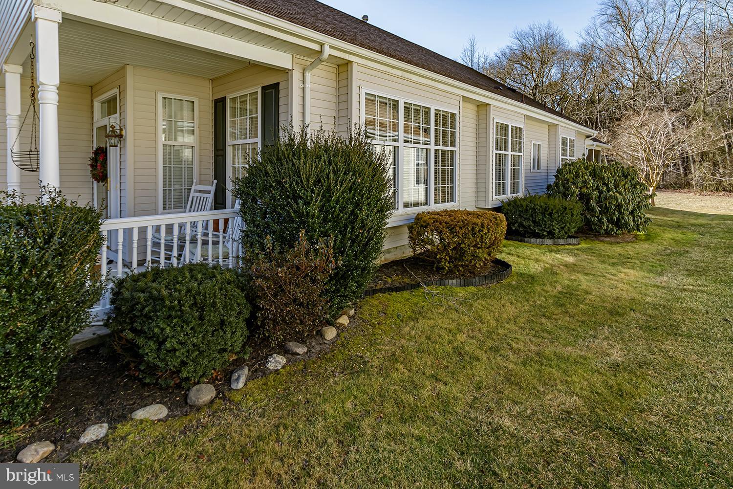 32 Mayfair Road Southampton, NJ 08088 - Photo 22 of 25 side of house