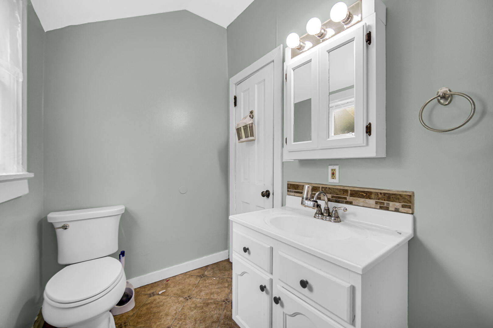 273 High Street Wheatfield, IN 46392 - Photo 10 of 17 1620x1080