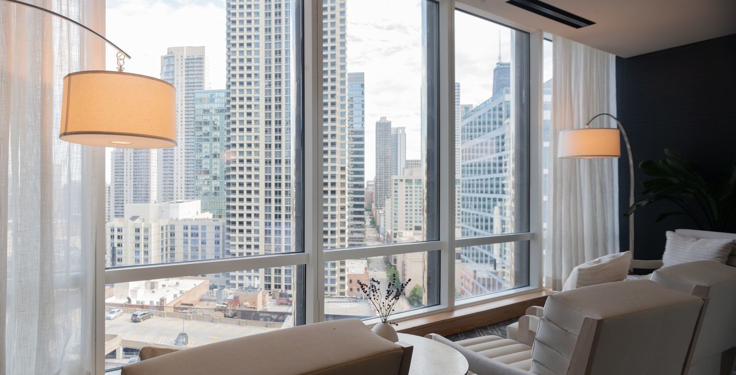 401 North Wabash Avenue, Unit 78G Chicago, IL 60611 - Photo 13 of 27 a view of a city from a living room