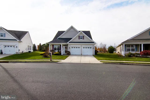 $424,900 | 13 West Dehart Avenue, Clayton, NJ 08312