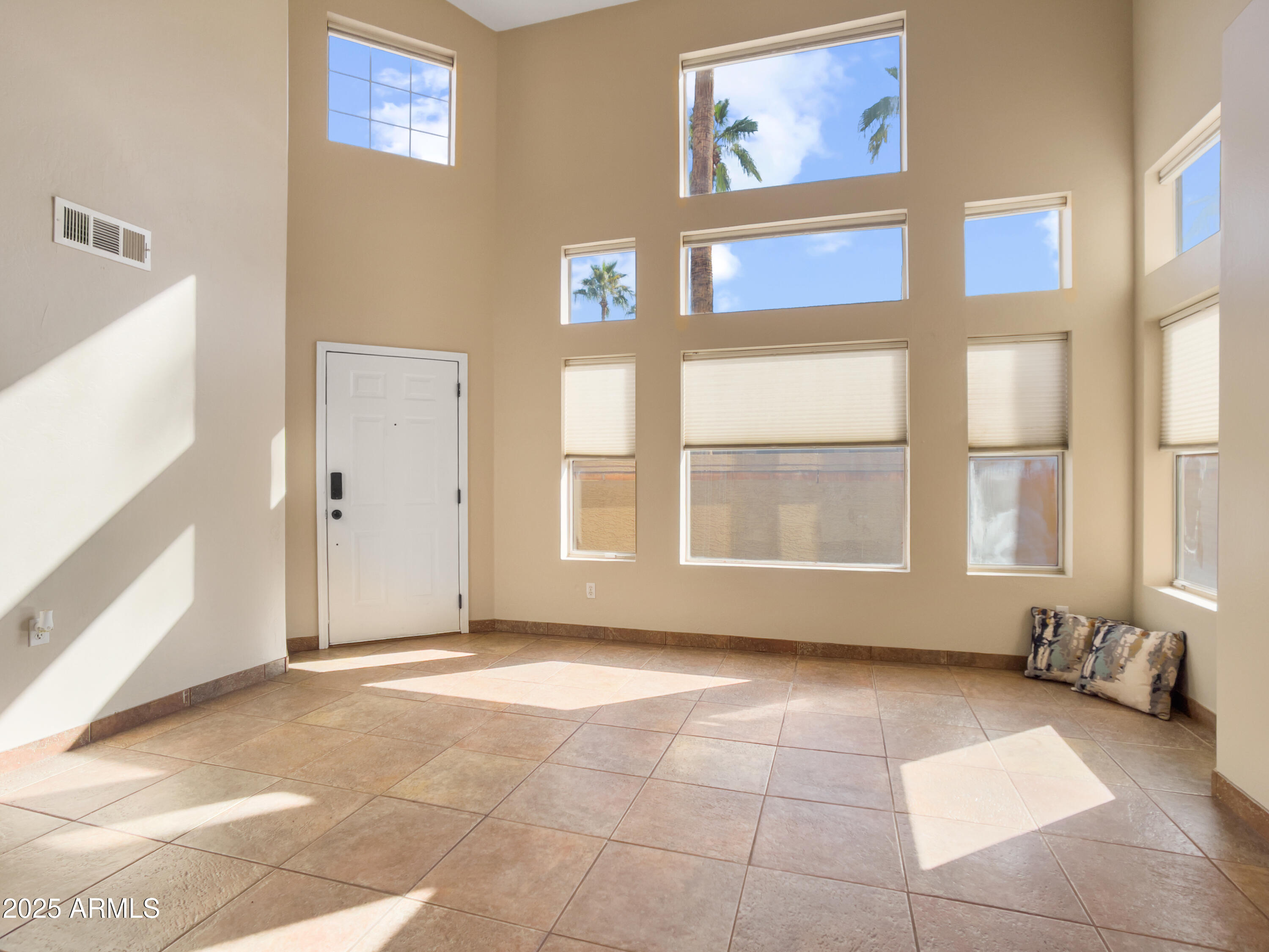 5959 West Del Rio Street Chandler, AZ 85226 - Photo 40 of 62 LIVING ROOM