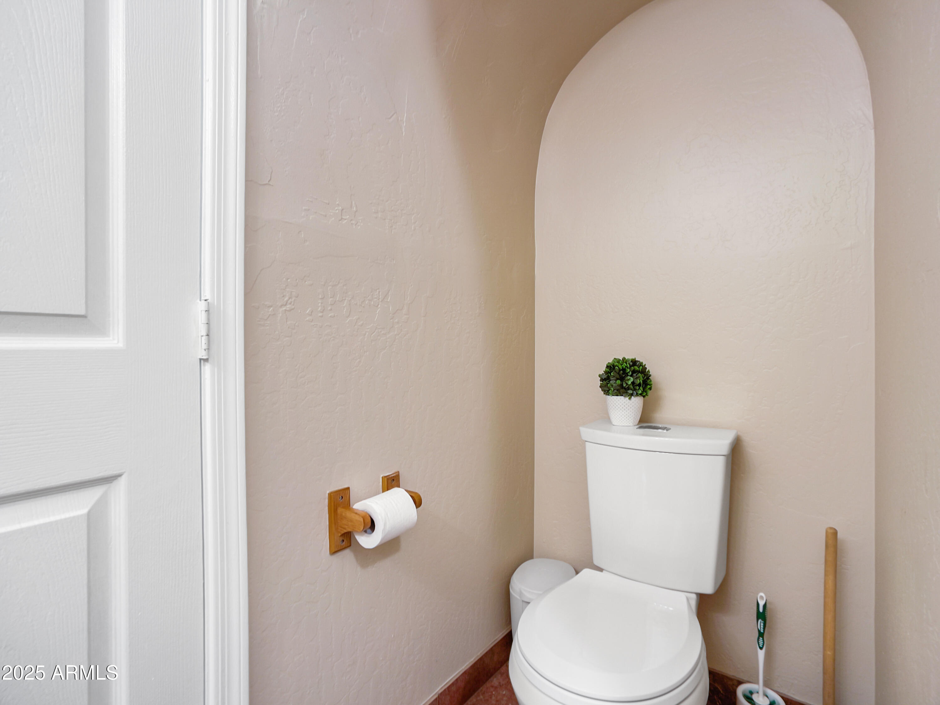 5959 West Del Rio Street Chandler, AZ 85226 - Photo 49 of 62 MAIN GUEST BATH