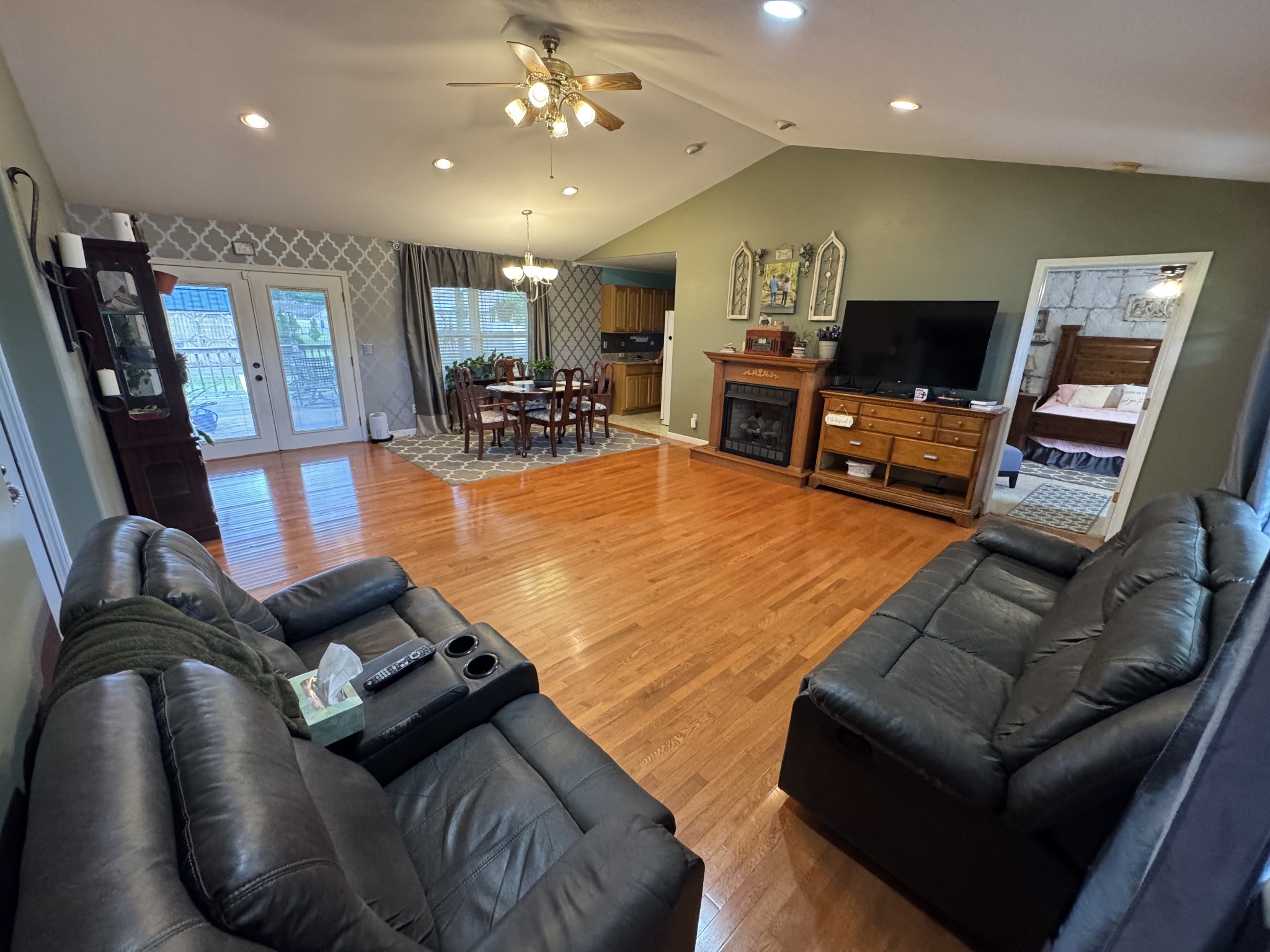 2426 Bowman Loop Crossville, TN 38571 - Photo 13 of 39