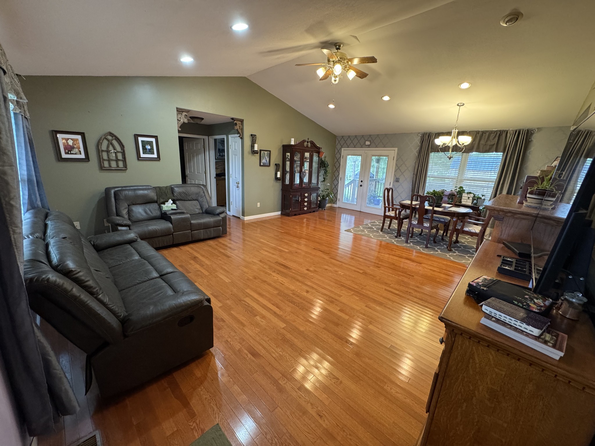 2426 Bowman Loop Crossville, TN 38571 - Photo 17 of 39