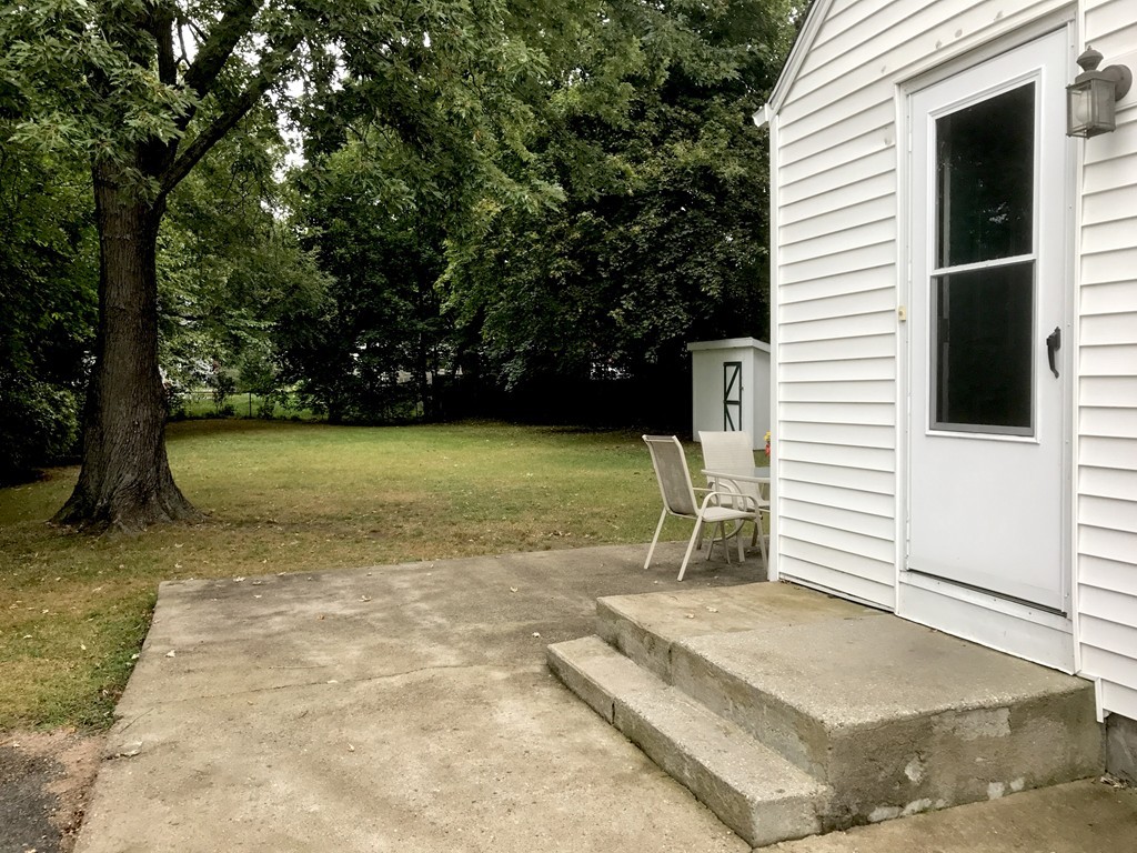 65 Aldrew Terrace Springfield, MA 01119 - Photo 14 of 16 Gallery Image 14