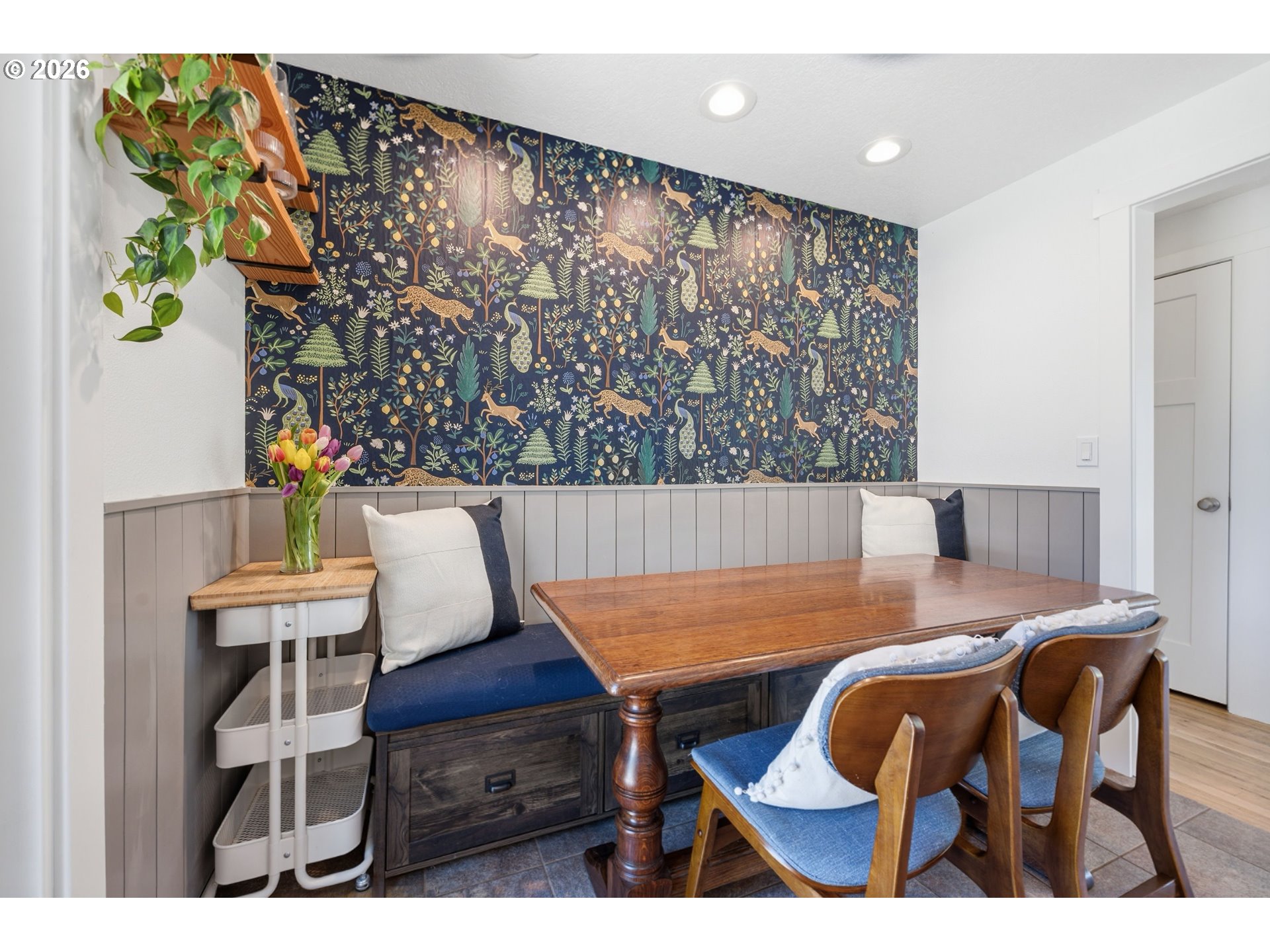 17195 South Outlook Road Oregon City, OR 97045 - Photo 13 of 48 Dining Room