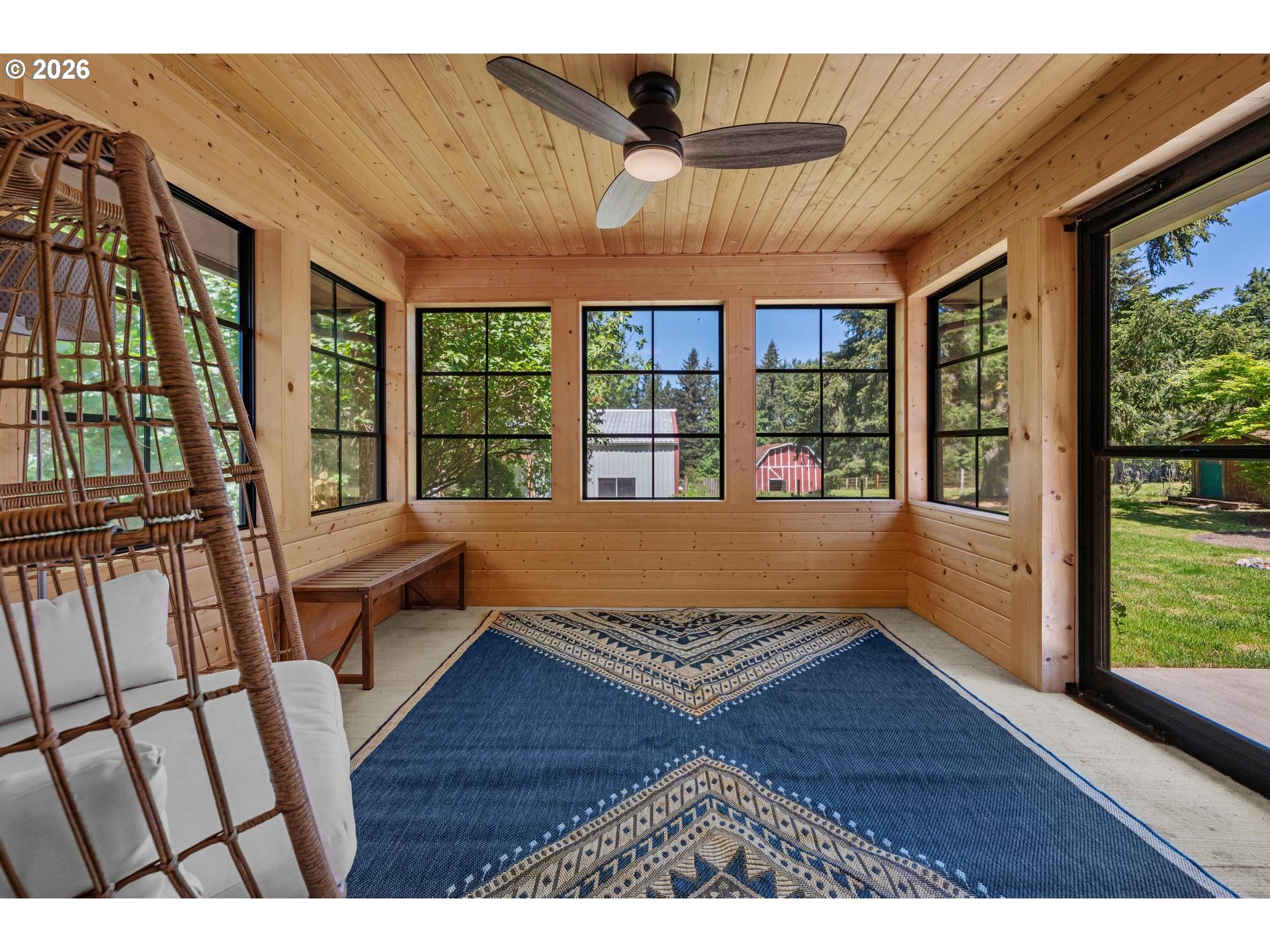 17195 South Outlook Road Oregon City, OR 97045 - Photo 28 of 48 Sun Room