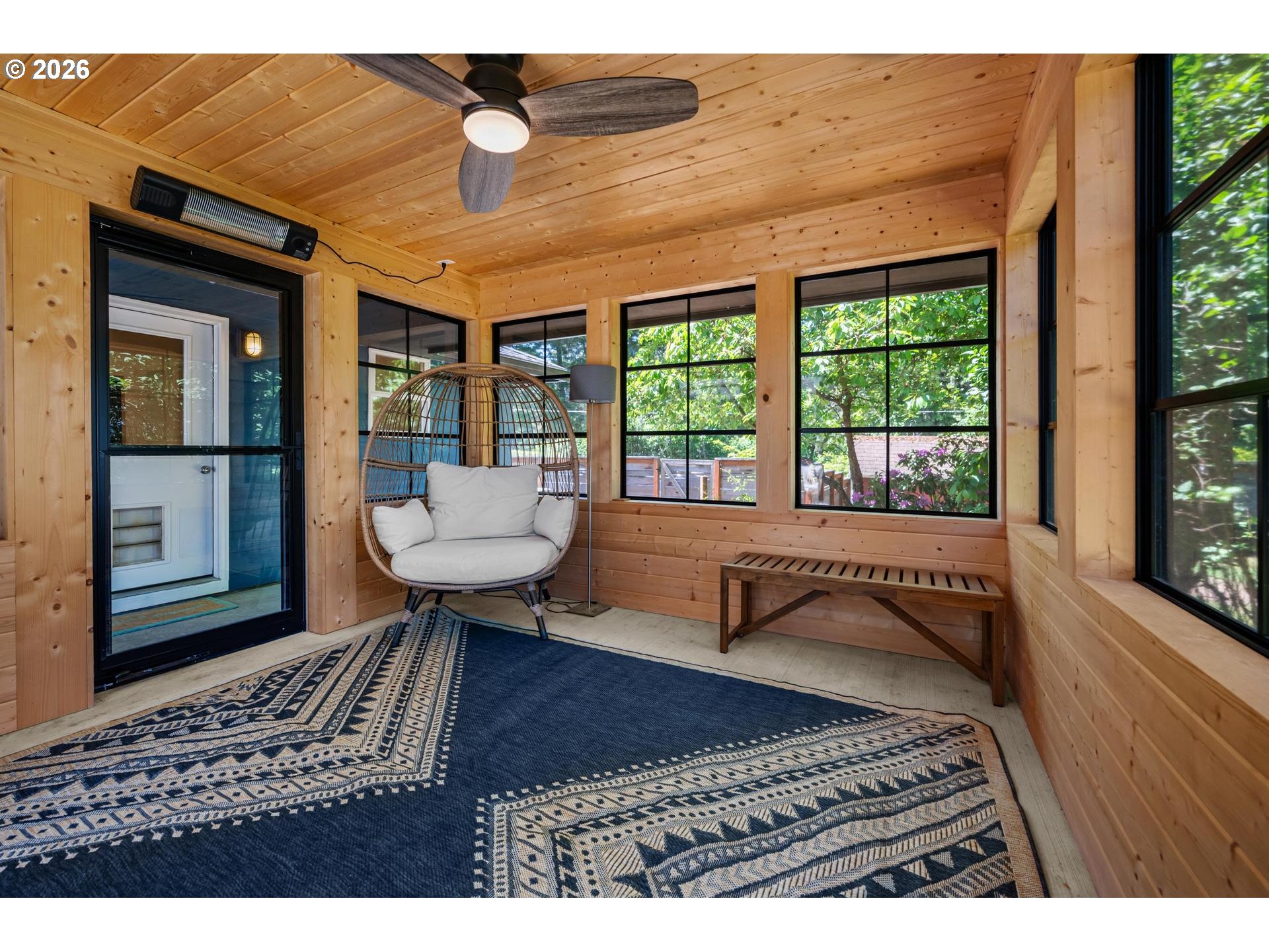 17195 South Outlook Road Oregon City, OR 97045 - Photo 29 of 48 Sun Room