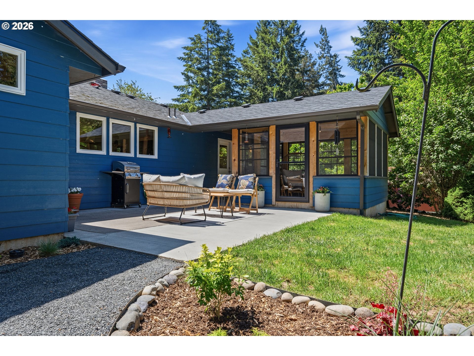 17195 South Outlook Road Oregon City, OR 97045 - Photo 4 of 48 Sun Room