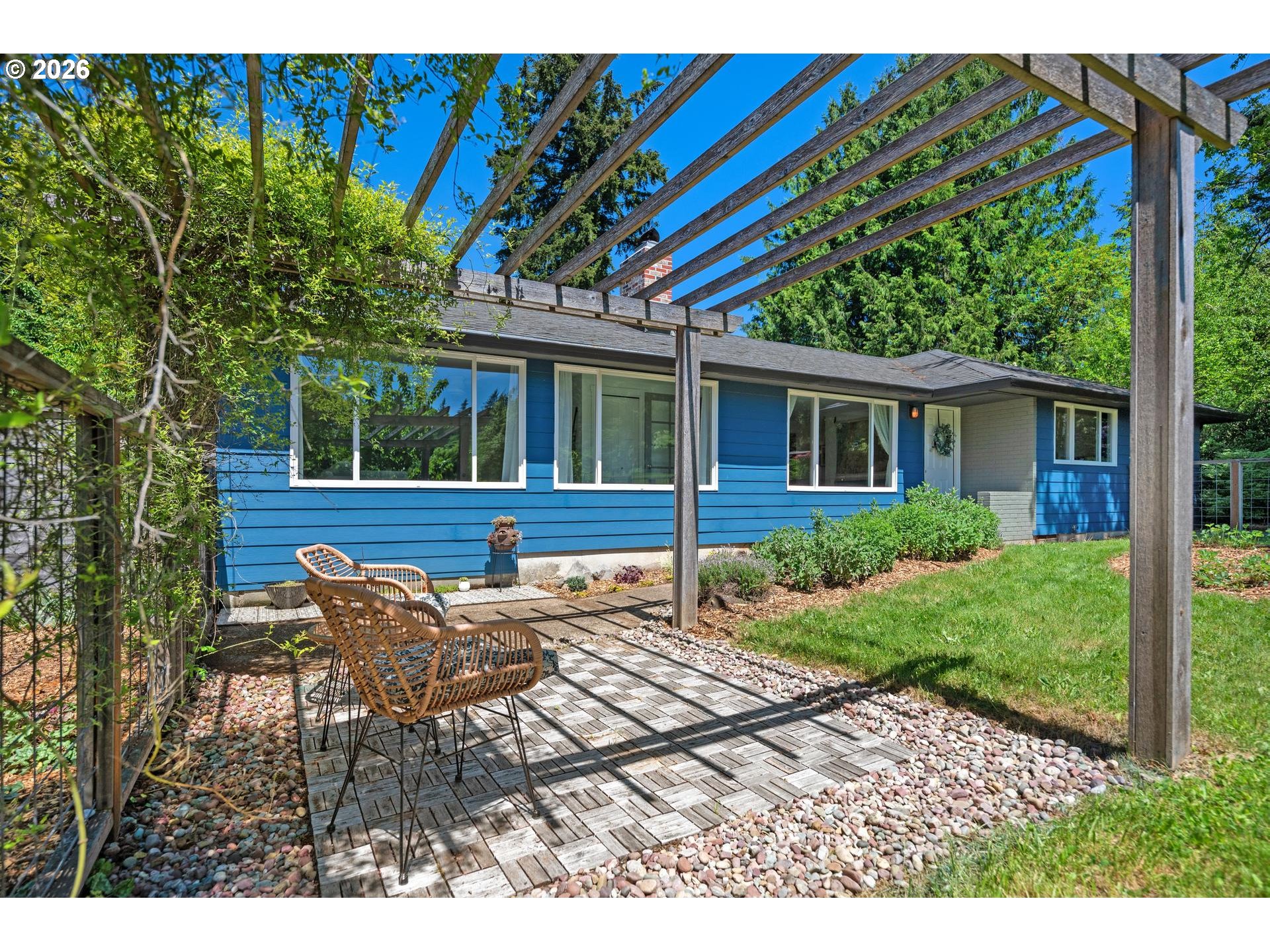 17195 South Outlook Road Oregon City, OR 97045 - Photo 44 of 48 Patio