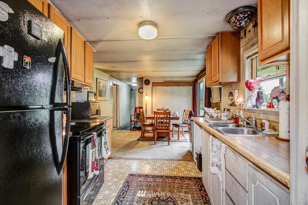 20525 Mero Road Snohomish, WA 98290 - Photo 8 of 25 Gallery Image 8
