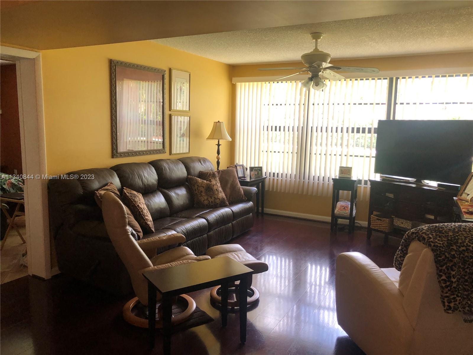 6109 Balboa Circle, Unit 101 Boca Raton, FL 33433 - Photo 11 of 20 Gallery Image 11