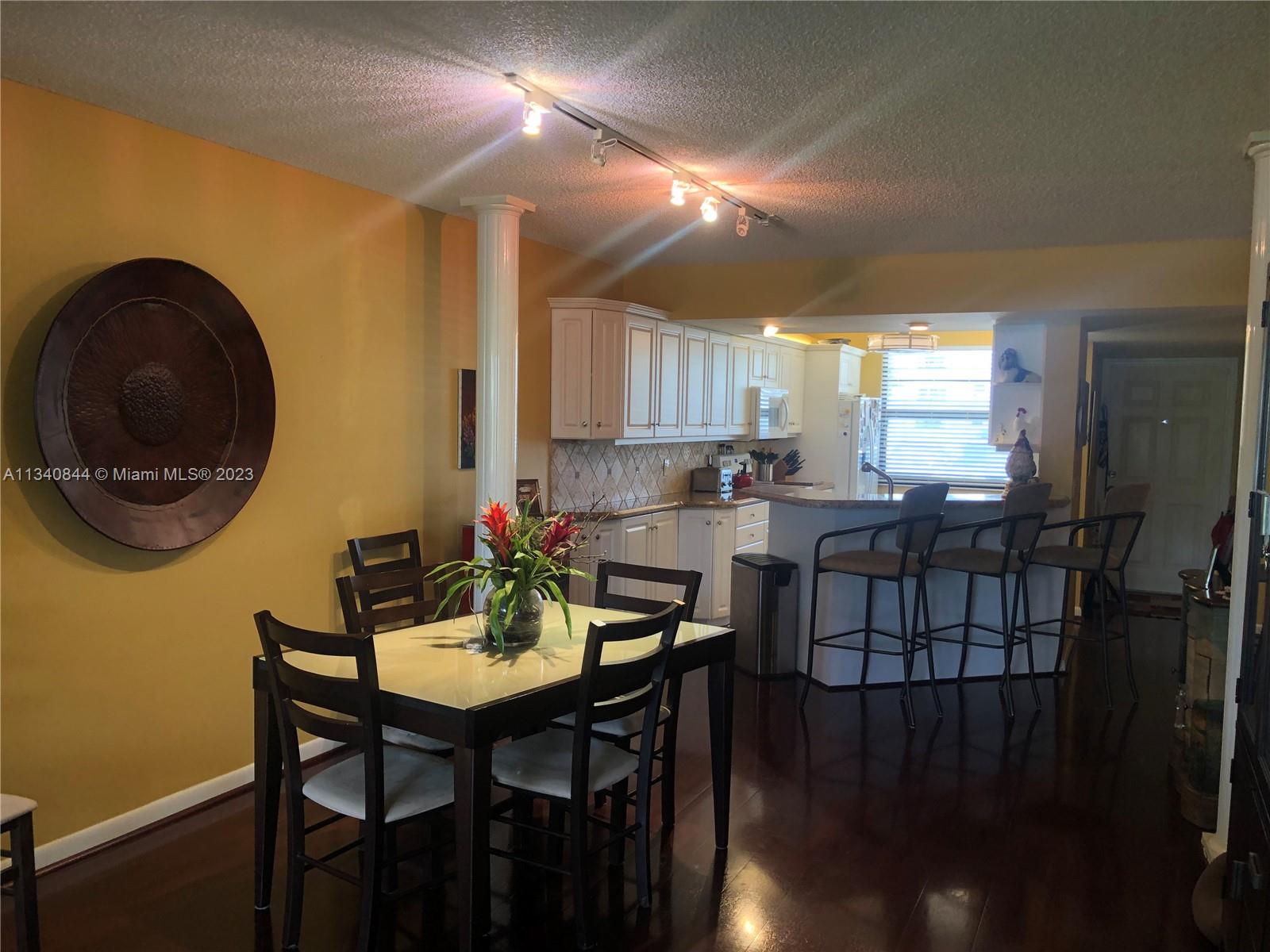 6109 Balboa Circle, Unit 101 Boca Raton, FL 33433 - Photo 9 of 20 Gallery Image 9
