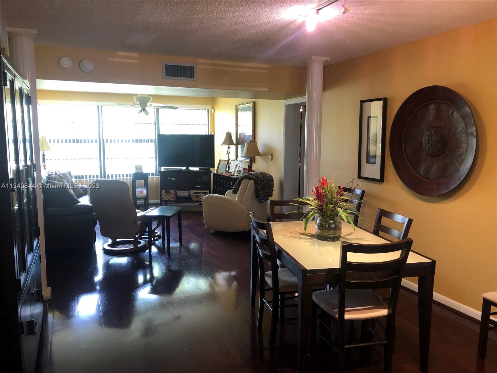 6109 Balboa Circle, Unit 101 Boca Raton, FL 33433 - Photo 10 of 20 Gallery Image 10