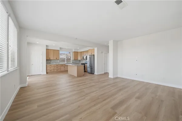 $3,950 | 27394 Snowfield Street, Murrieta, CA 92563