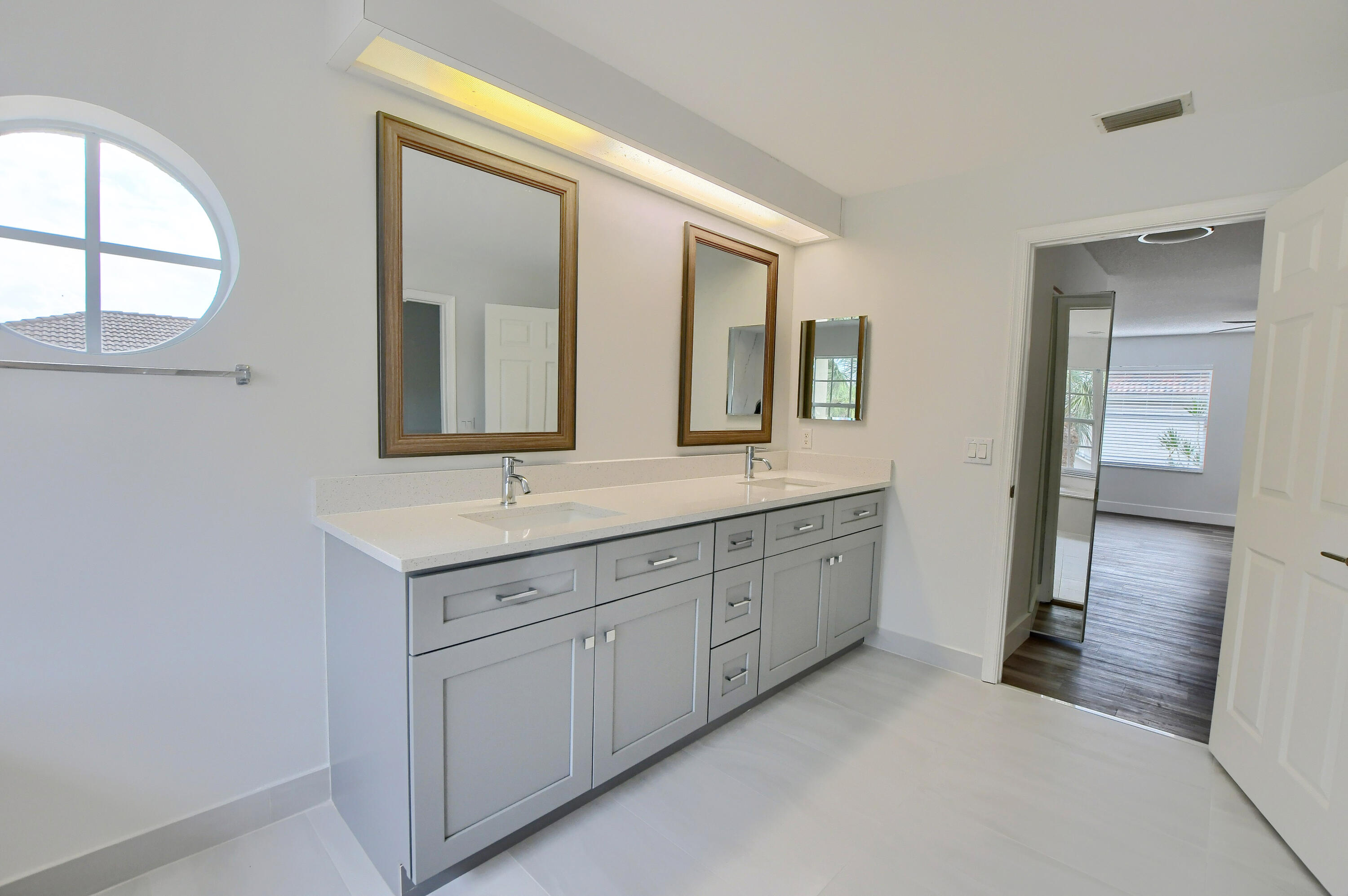 18165 Blue Lake Way Boca Raton, FL 33498 - Photo 27 of 47 30_ebf_0680-hdr(5)