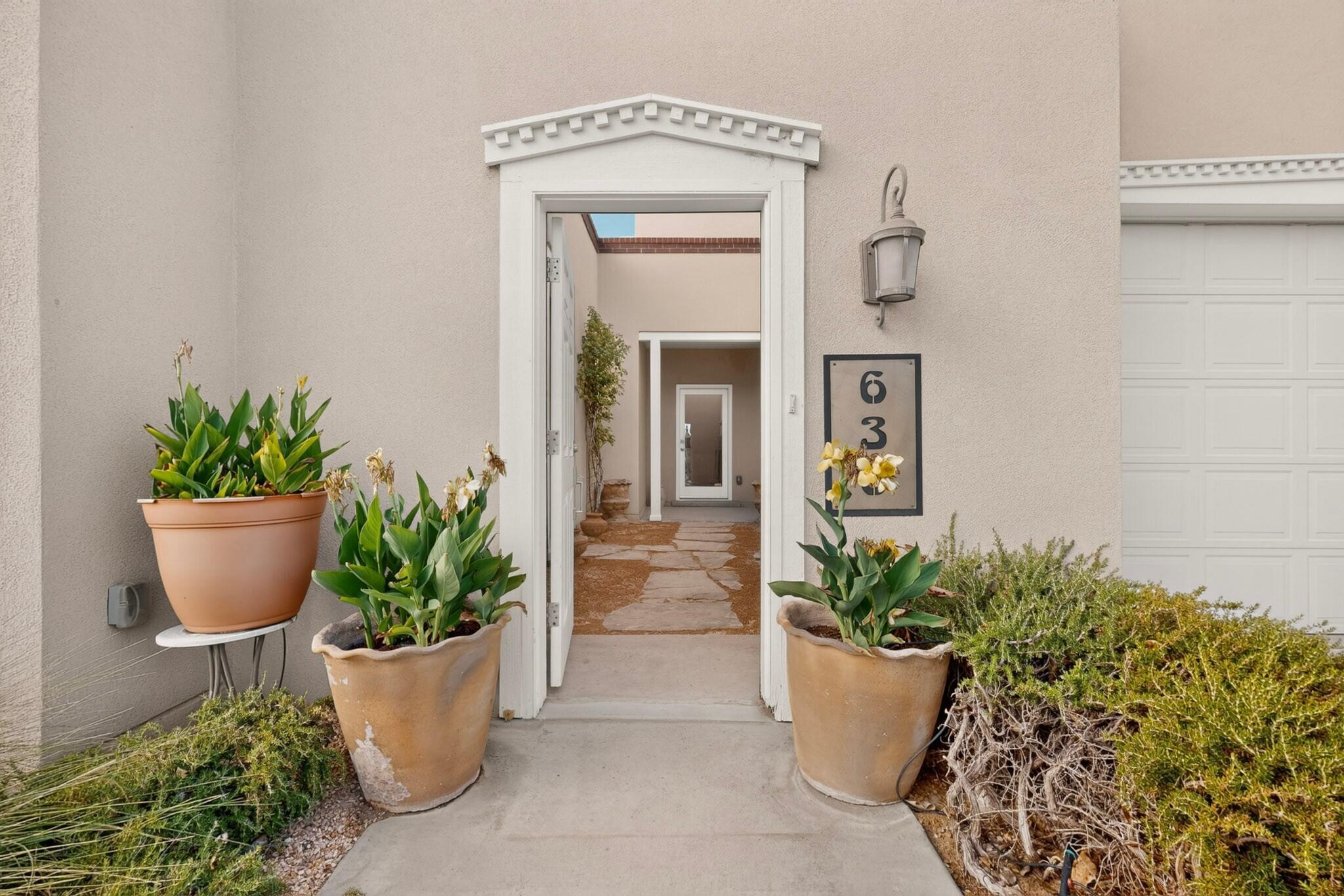 636 Rio Azul Albuquerque, NM 87104 - Photo 3 of 40 Gallery Image 3
