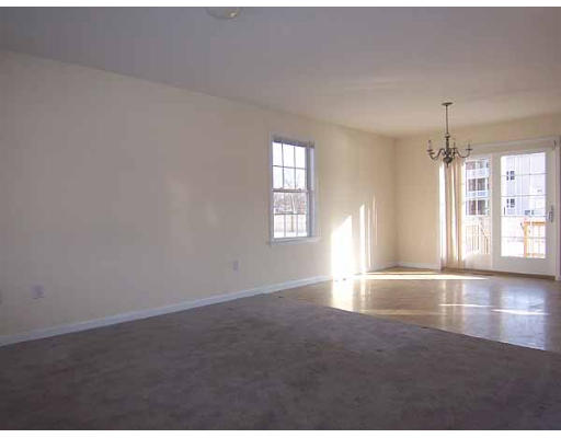 21 Pearson Drive Springfield, MA 01119 - Photo 5 of 17 Gallery Image 5