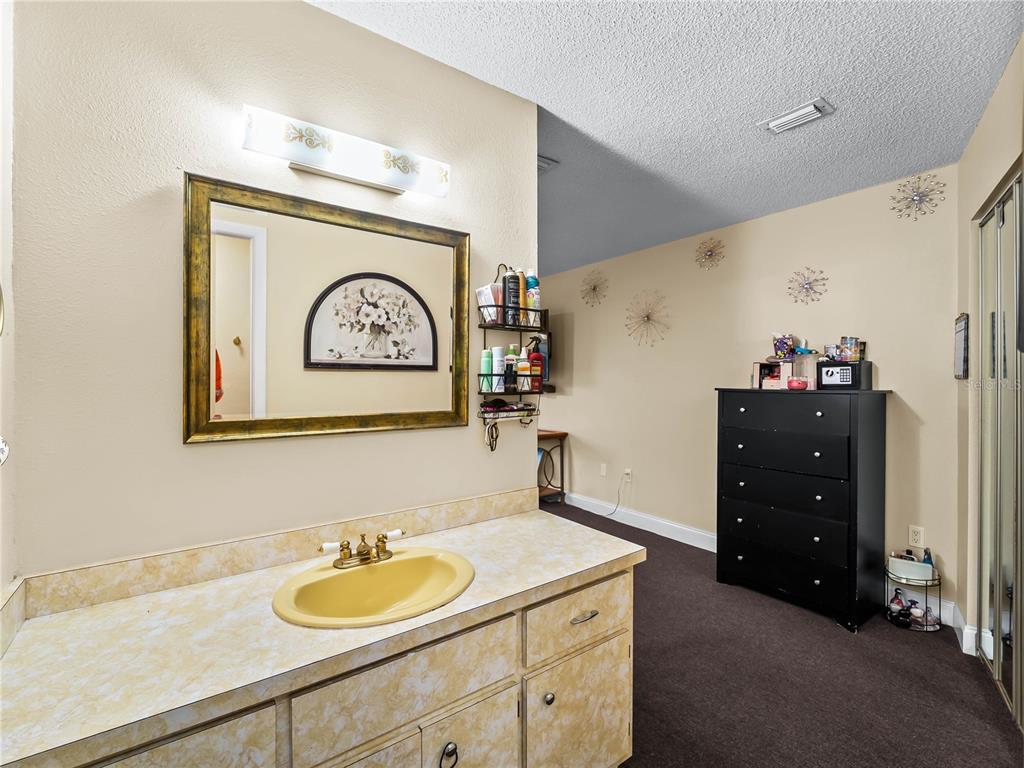 20343 Rutherford Avenue Port Charlotte, FL 33952 - Photo 17 of 38 Gallery Image 17