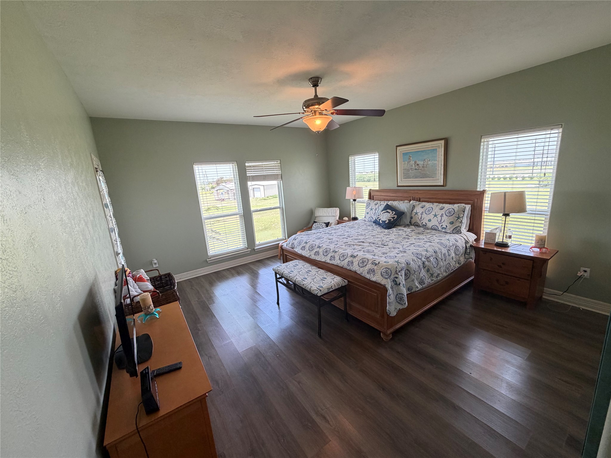 979 Rancho Carribe Drive Crystal Beach, TX 77650 - Photo 28 of 50 Master bedroom