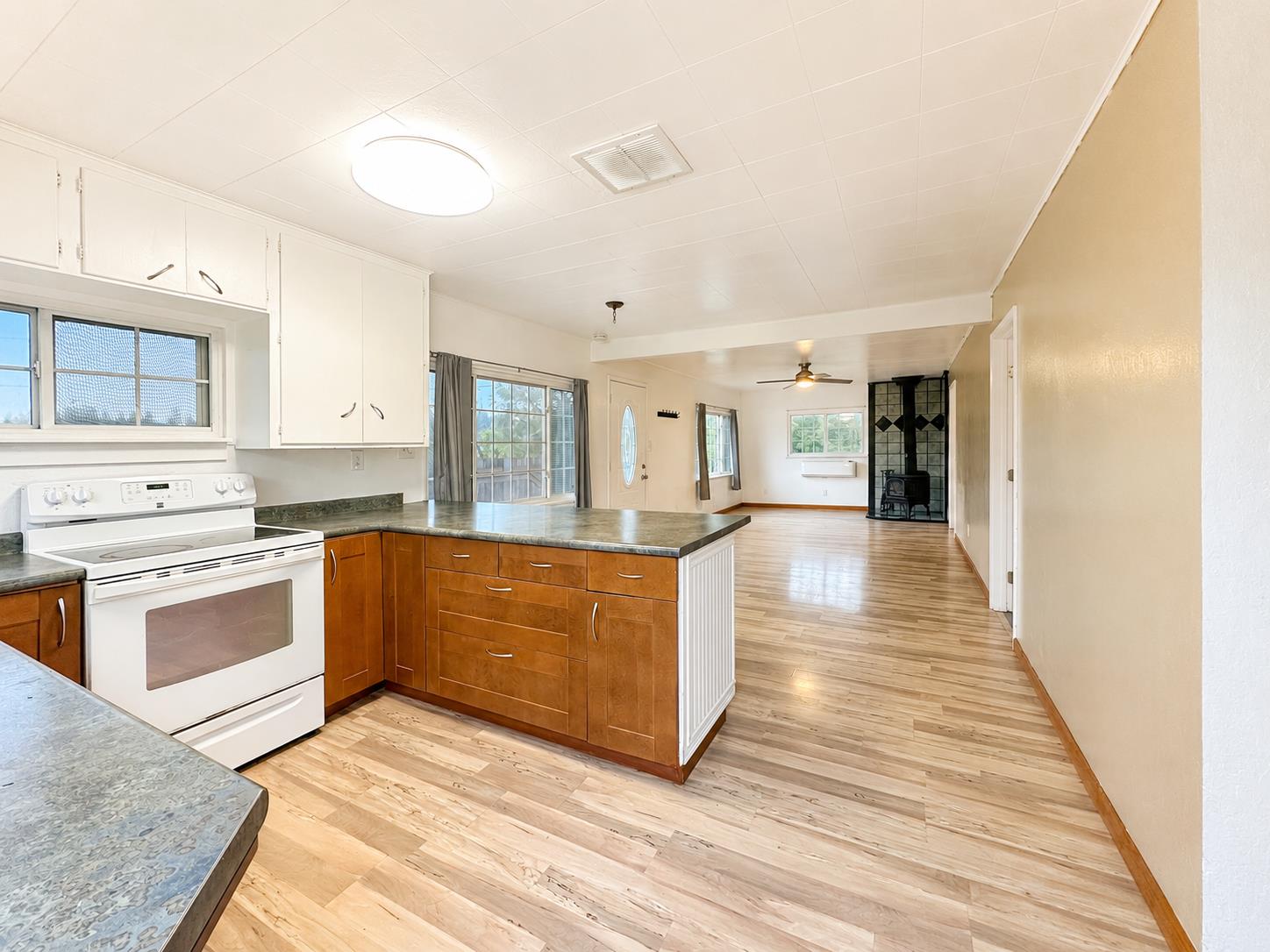 970 Slate Creek Road Grass Valley, CA 95945 - Photo 11 of 45