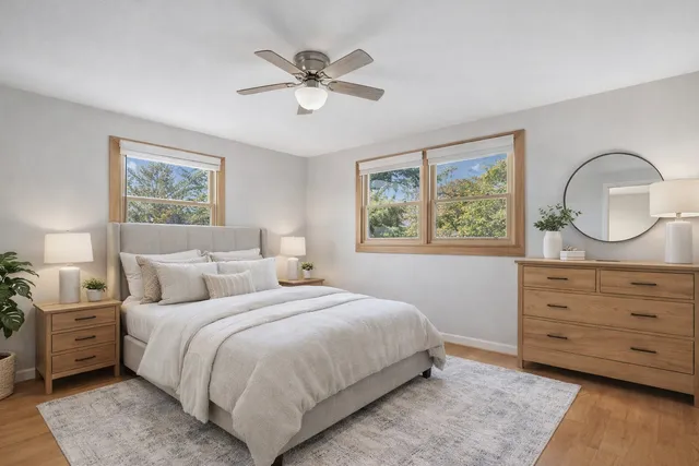 $435,000 | 26W250 Case Avenue, Naperville, IL 60563